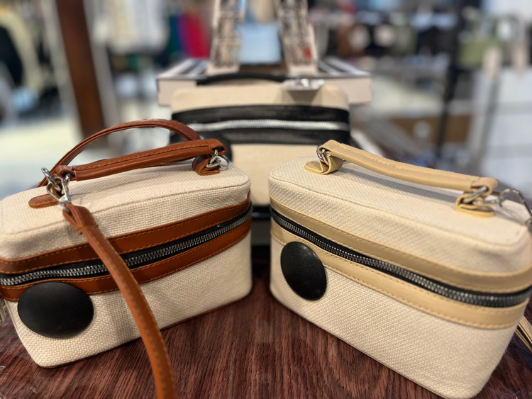 کیف اریکا عسلی