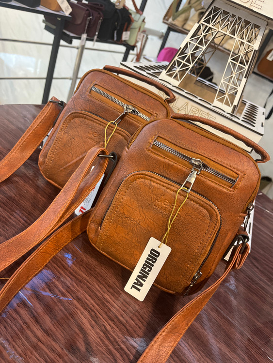 کیف دوشی مردانه jeep کوچککد کالا ۸۰۶۳