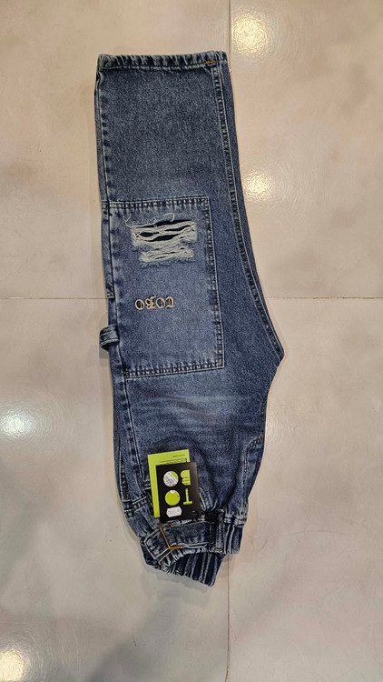 شلوار بگزاپ دار طرح دار کد کالا ۸۲۹۶