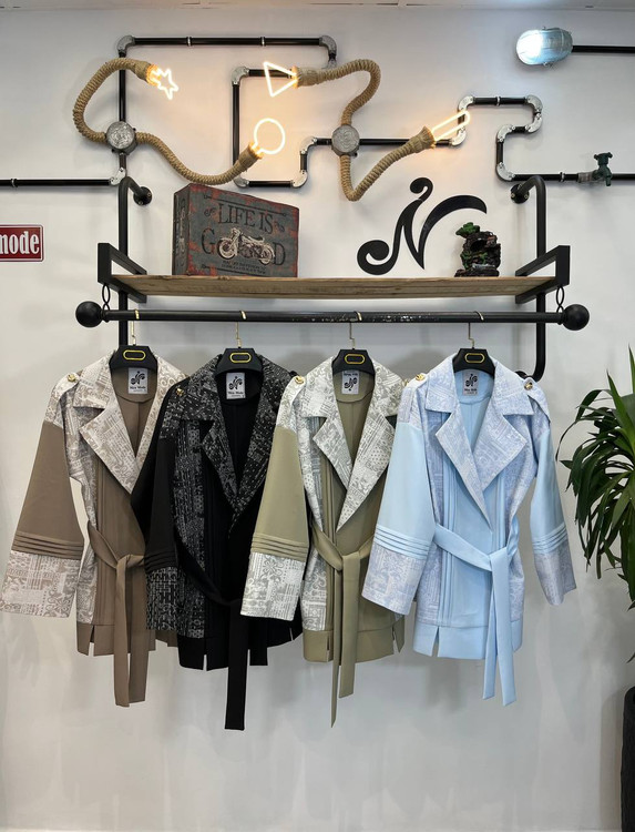 مانتو ژاکارد کوک دوزی جلو پیله ۱۶۳۸کد کالا ۸۴۵۷