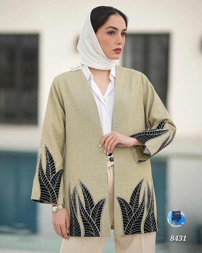 مانتو بیسکوییتی گلدوزی اتیشی ۱۶۱۷کد کالا ۸۴۳۱