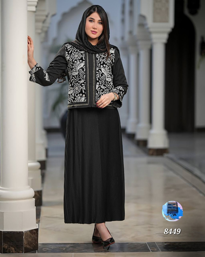 کت و دامن پلیسه ۱۶۱۶کد کالا ۸۴۴۹