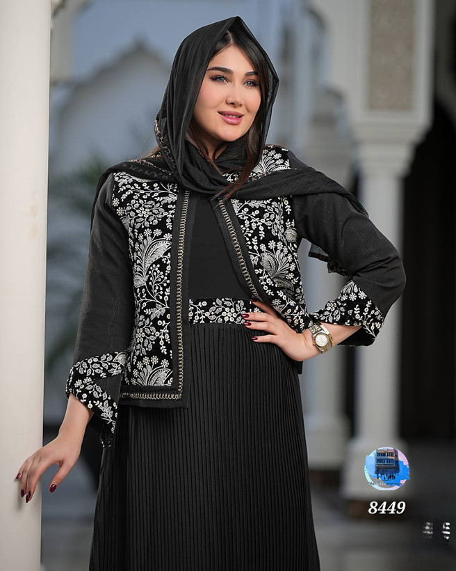 کت و دامن پلیسه ۱۶۱۶کد کالا ۸۴۴۹