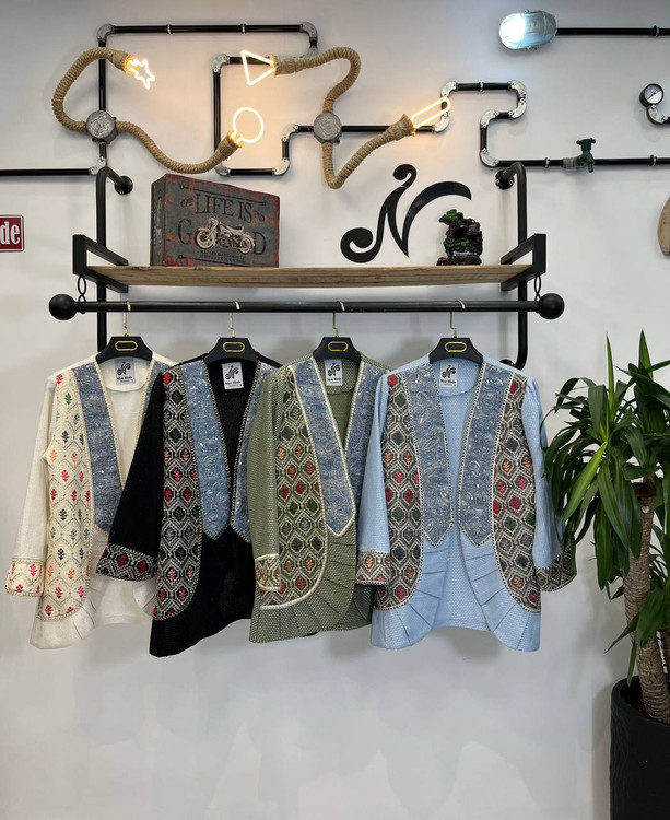 پولکی سجاد پلیسه خرجکار هندی کد کالا ۸۴۶۰